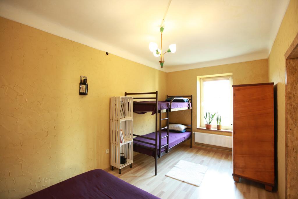 Apartment On Zaliznychna Lviv Rom bilde