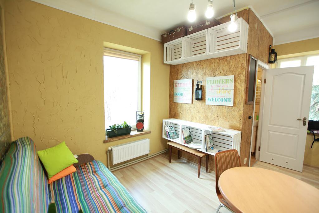 Apartment On Zaliznychna Lviv Eksteriør bilde