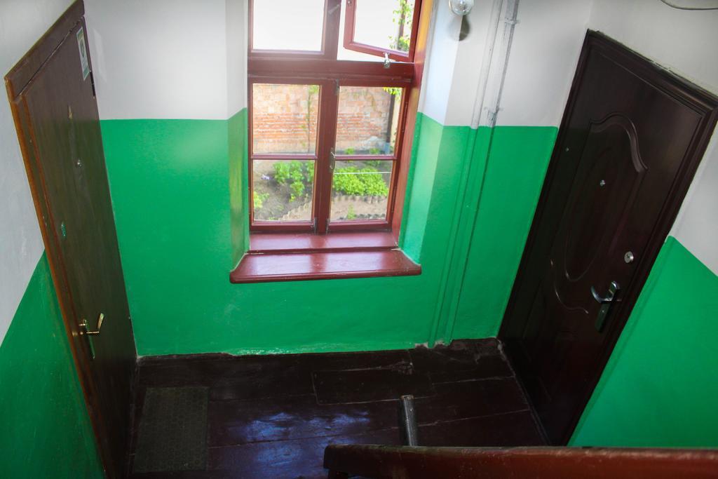 Apartment On Zaliznychna Lviv Eksteriør bilde